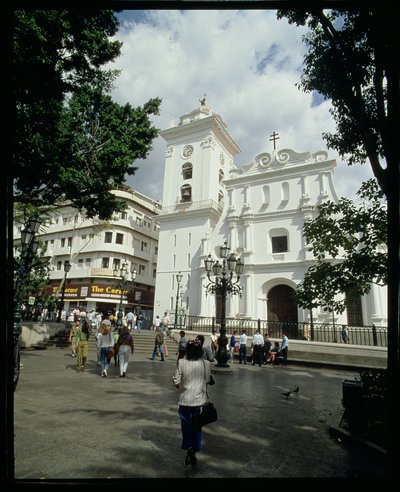 Fachada de la Catedral, ejecutada 1711-13 de Unbekannt Unbekannt